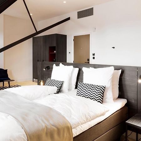 Corsendonk Turnova Hotel เทิร์นเฮาท์ ภายนอก รูปภาพ