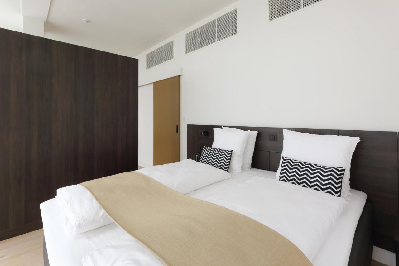 Corsendonk Turnova Hotel เทิร์นเฮาท์ ภายนอก รูปภาพ