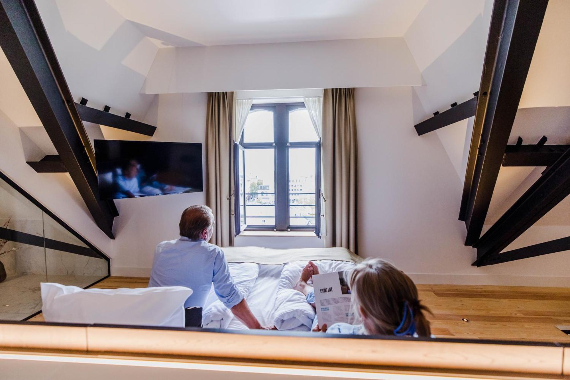 Corsendonk Turnova Hotel เทิร์นเฮาท์ ภายนอก รูปภาพ