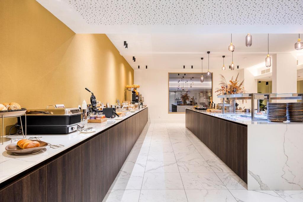 Corsendonk Turnova Hotel เทิร์นเฮาท์ ภายนอก รูปภาพ