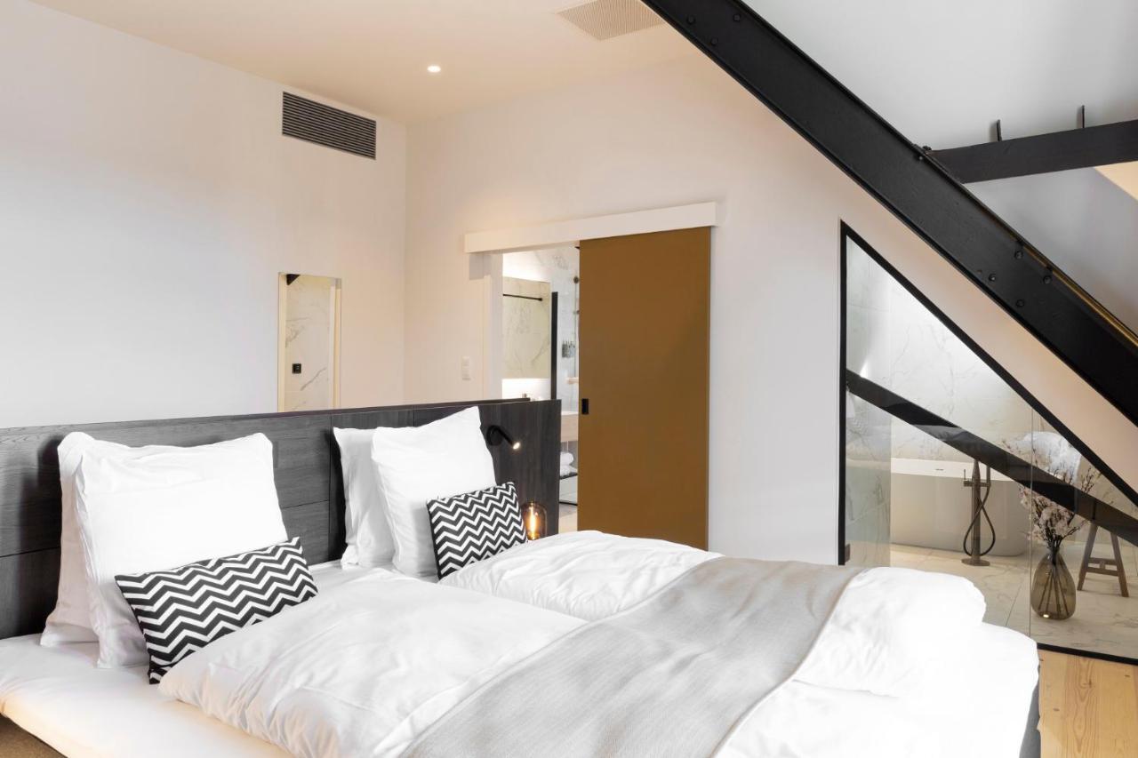 Corsendonk Turnova Hotel เทิร์นเฮาท์ ภายนอก รูปภาพ