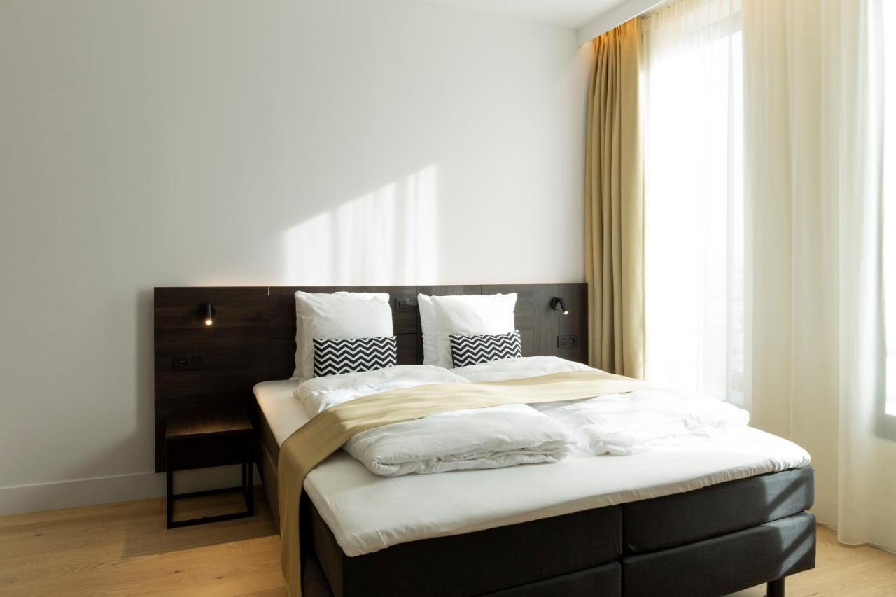 Corsendonk Turnova Hotel เทิร์นเฮาท์ ภายนอก รูปภาพ